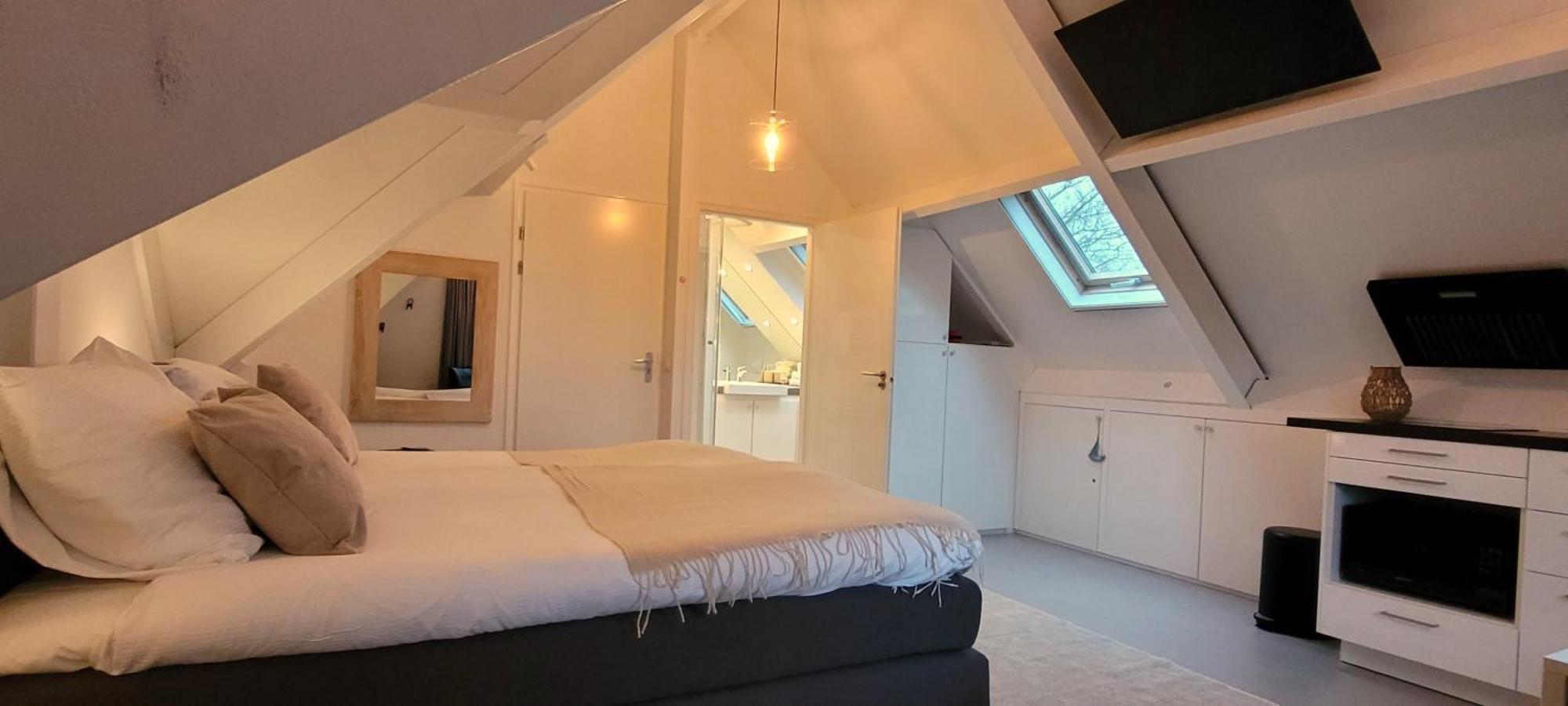 Slapen Bij Jansz Apartment คัมเปอร์ลันด์ ภายนอก รูปภาพ